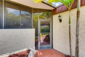 9929 NW 65th Ct, Tamarac, FL 33321, Sold 08/31/21