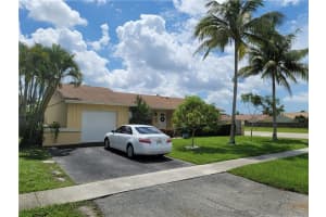 9764 Saddlebrook Dr, Boca Raton, FL 33496, Sold 10/13/21