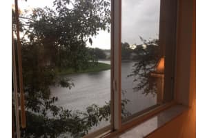 5903 Riverside Ave, Tamarac, FL 33321, Sold 08/31/21