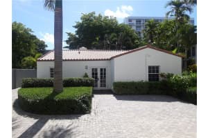 1024 Lenox Ave, Miami Beach, FL 33139, Sold 10/15/21