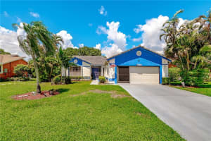 7113 NW 107th Ave, Tamarac, FL 33321, Sold 10/14/21