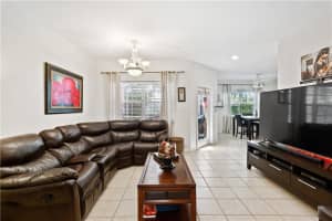 951 NW 126th Ave, Coral Springs, FL 33071, Sold 10/12/21