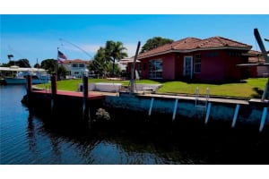 1434 SE 12th St, Deerfield Beach, FL 33441, Sold 09/01/21