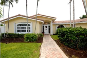 2790 NE 57th Ct, Fort Lauderdale, FL 33308, Sold 09/28/21