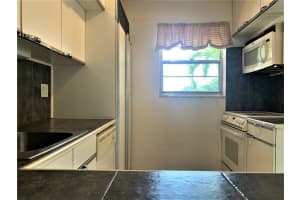 101 Berkley Rd, Hollywood, FL 33024, Sold 11/05/21