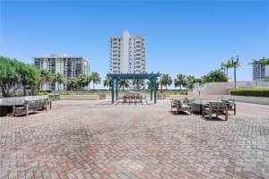 3020 NE 32nd Ave, Fort Lauderdale, FL 33308, Sold 10/15/21