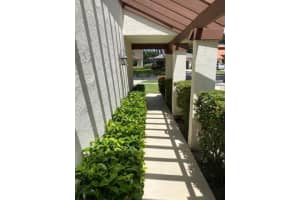 4903 Boxwood Cir, Boynton Beach, FL 33436, Sold 10/28/21