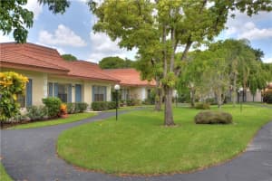 7046 SW 23rd St, Davie, FL 33317, Sold 12/08/21