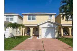 4051 Eastridge Cir, Pompano Beach, FL 33064, Sold 10/12/21