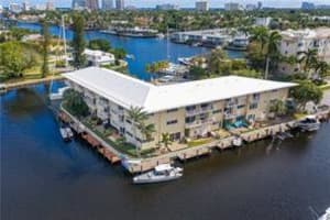 200 Leslie Dr, Hallandale Beach, FL 33009, Sold 10/29/21