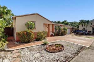 18871 NW 63rd Ct, Hialeah, FL 33015, Sold 09/28/21