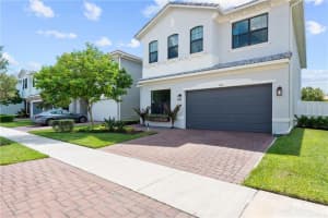 3865 NW 89th Way, Coral Springs, FL 33065, Sold 10/13/21