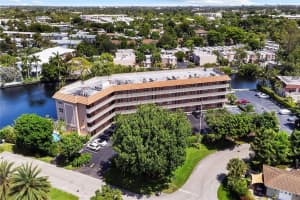 801 NE 18th Ct, Fort Lauderdale, FL 33305, Sold 09/08/21