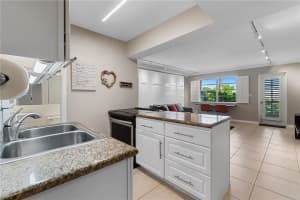 801 NE 18th Ct, Fort Lauderdale, FL 33305, Sold 09/08/21