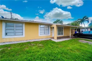 6750 Evans St, Hollywood, FL 33024, Sold 09/24/21