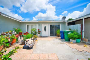 21394 NW 40th Cir Ct, Miami Gardens, FL 33055, Sold 10/21/21