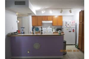 9907 Westwood Dr Unit 21-2, Tamarac, FL 33321, Sold 09/24/21