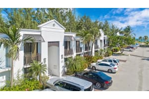 1550 S Ocean Ln, Fort Lauderdale, FL 33316, Sold 10/08/21