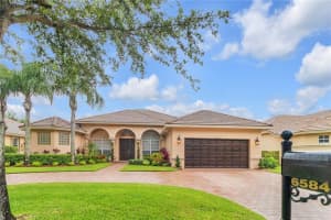 6584 NW 56th Dr, Coral Springs, FL 33067, Sold 09/24/21