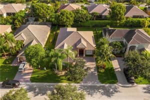 10695 NW 61st Ct, Parkland, FL 33076, Sold 09/17/21