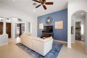 10695 NW 61st Ct, Parkland, FL 33076, Sold 09/17/21