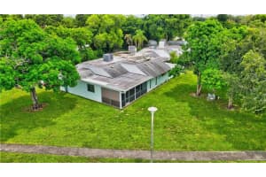 9285 SW 5th St, Boca Raton, FL 33428, Sold 09/14/21