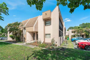 2700 S University Dr #1c, Davie, FL 33328, Sold 09/03/21