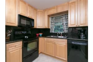 5080 SW 64th Ave, Davie, FL 33314, Sold 09/15/21