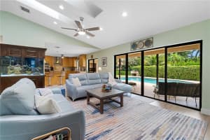 11481 Tara Dr, Plantation, FL 33325, Sold 12/06/21