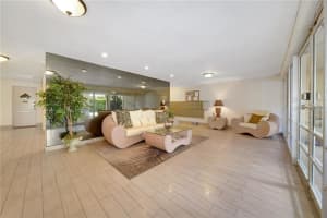 1700 SE 15th St, Fort Lauderdale, FL 33316, Sold 09/09/21
