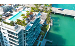 9521 E Bay Harbor Dr, Bay Harbor Islands, FL 33154, Sold 11/04/21