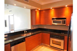 350 SE 2nd St, Fort Lauderdale, FL 33301, Sold 11/17/21