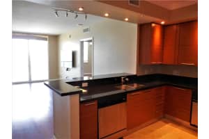 350 SE 2nd St, Fort Lauderdale, FL 33301, Sold 11/17/21