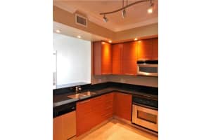 350 SE 2nd St, Fort Lauderdale, FL 33301, Sold 11/17/21