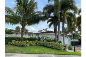 10224 Twin Lakes Dr, Coral Springs, FL 33071, Sold 09/02/21