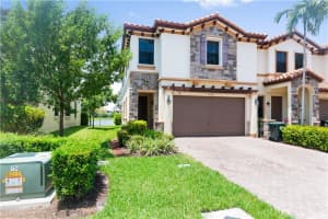 6971 Halton Park Ln, Coconut Creek, FL 33073, Sold 09/10/21