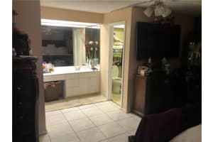 5279 Woodstone Cir W, Lake Worth, FL 33463, Sold 09/16/21