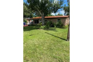 5711 Douglas St, Hollywood, FL 33021, Sold 09/17/21