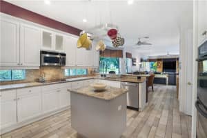 6006 Pinewood Ave, Parkland, FL 33067, Sold 09/27/21