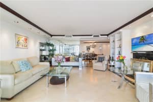 4020 Galt Ocean Dr, Fort Lauderdale, FL 33308, Sold 12/22/21