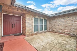 287 NW 105th Dr, Coral Springs, FL 33071, Sold 09/14/21