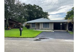 3786 W Valley Green Dr, Davie, FL 33328, Sold 09/27/21