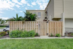 1520 Shaker Cir, Wellington, FL 33414, Sold 09/07/21
