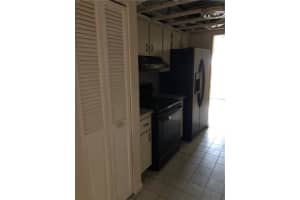 8025 NW 28th St, Sunrise, FL 33322, Sold 11/15/21