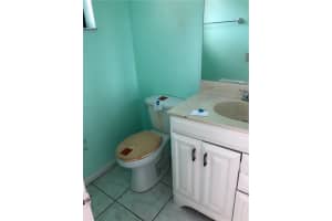 8025 NW 28th St, Sunrise, FL 33322, Sold 11/15/21
