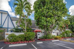 6733 SW 41st Dr, Davie, FL 33314, Sold 09/13/21