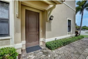 9610 Town Parc Cir N, Parkland, FL 33076, Sold 08/31/21