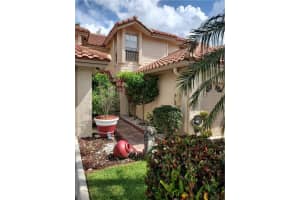 10825 Cypress Glen Dr, Coral Springs, FL 33071, Sold 10/28/21