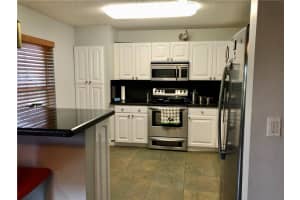 4845 Grapevine Way, Davie, FL 33331, Sold 11/01/21