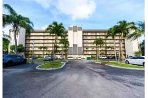 3150 W Rolling Hills Cir, Davie, FL 33328, Sold 12/23/21